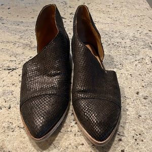 Free People Royals Flat Black Texture